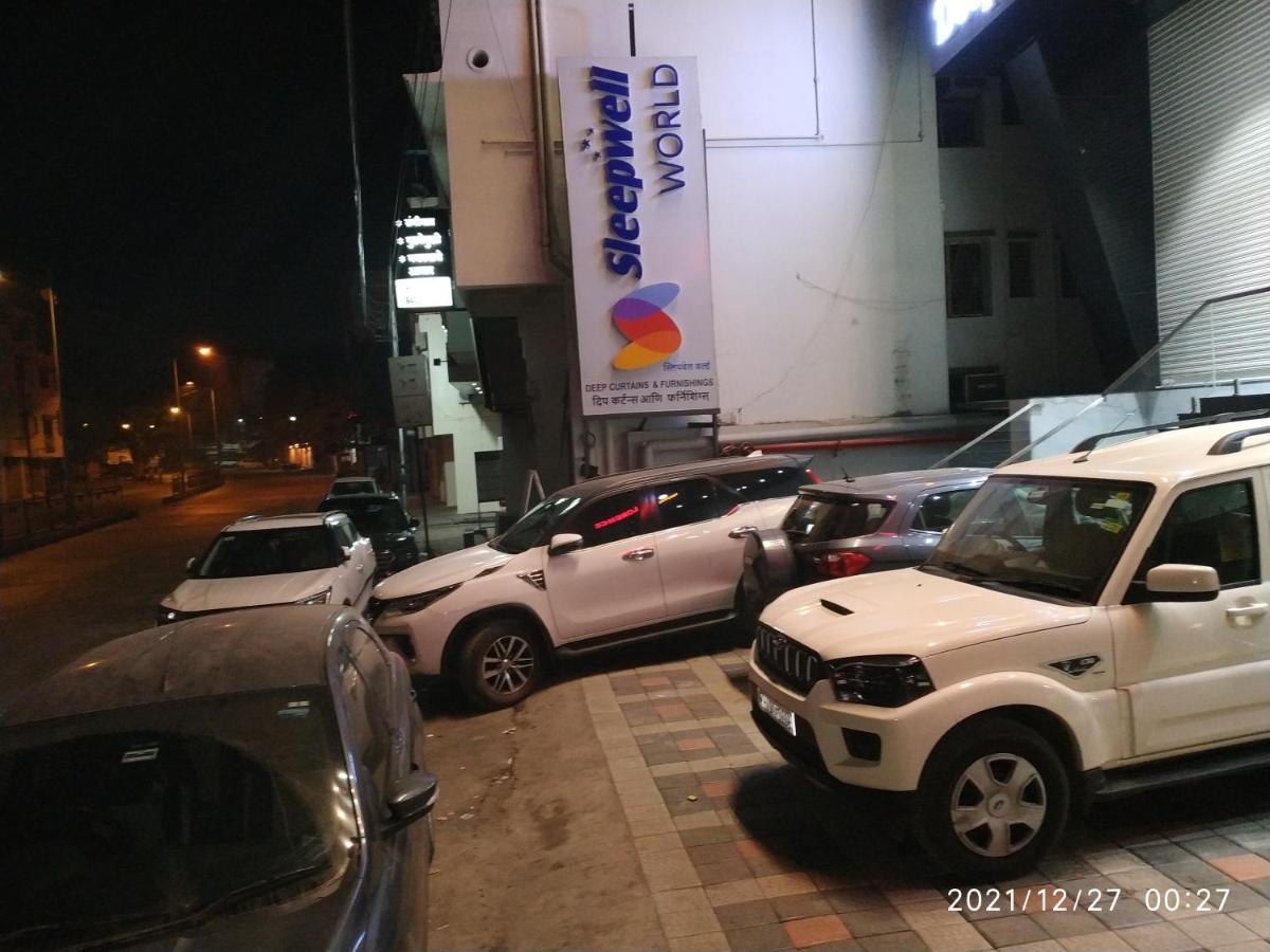 נאנדד Hotel Florence מראה חיצוני תמונה